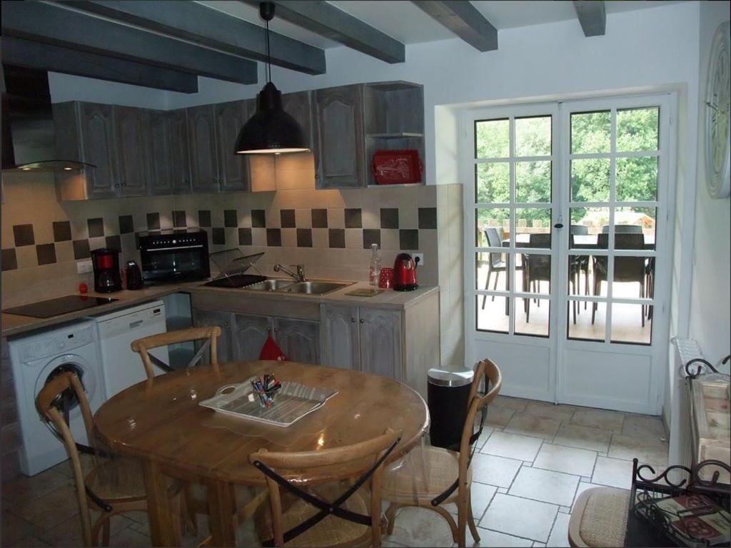 Le Domaine Du Grand Cellier Gites Appartement En Savoie Tournon-sur-Rhône Pokój zdjęcie